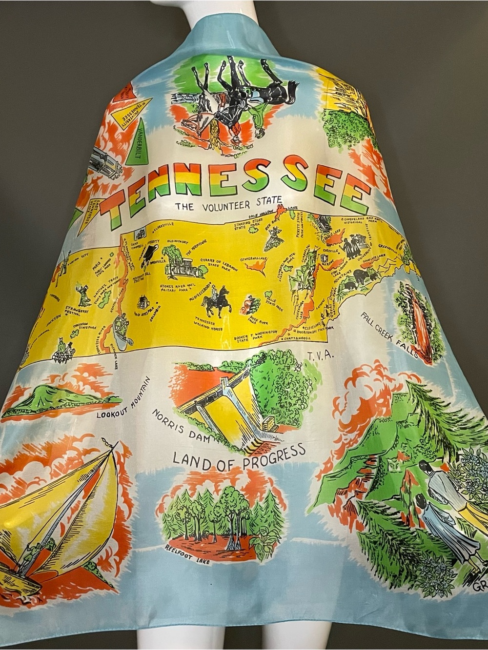 Rare Vintage 50s Tennessee Souvenir Silk Scarf Large 34 In Fair Condition